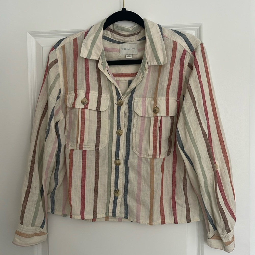 AE lightweight cropped button down size Small